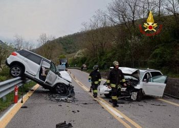 Scontro sulla Basentana: 4 feriti