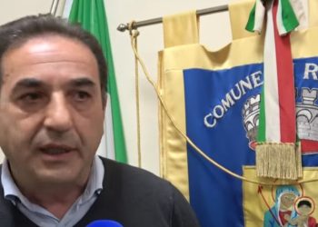 Blocco stradale e minacce al capo dell’opposizione, a processo il sindaco di Rofrano