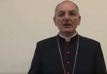 Il messaggio di auguri del Vescovo De Luca per la Santa Pasqua