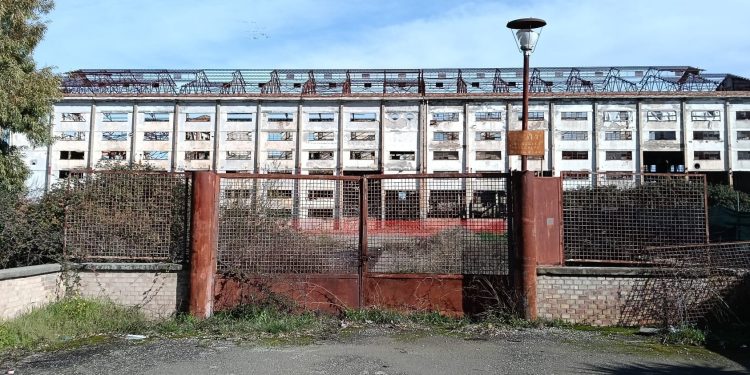 Recupero dello “zuccherificio” di Policoro invece del “Green Digital di Tito”. Il sindaco Laurino: “metodi poco rispettosi”