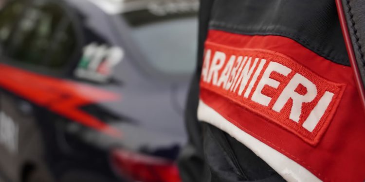 Tenta di introdursi in un’abitazione a Mercogliano: 25enne denunciato dai Carabinieri