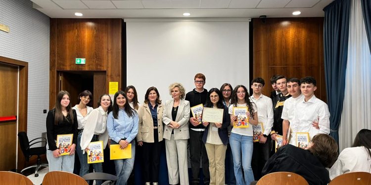 Gli studenti del “Sacco” di Sant’Arsenio premiati alla Banca d’Italia