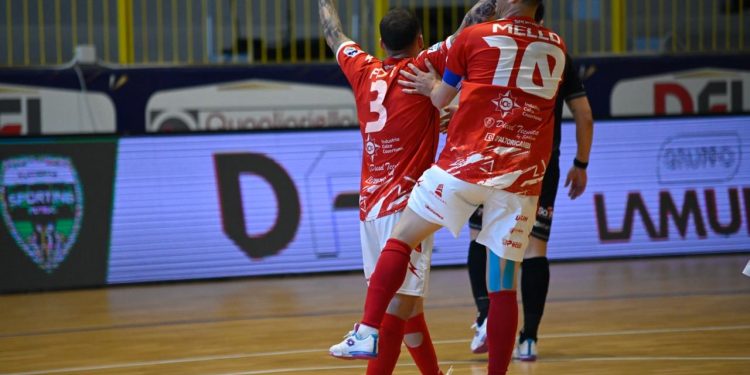 Sporting Sala Consilina e Meta Catania si dividono la posta: spettacolare 4-4 a San Rufo