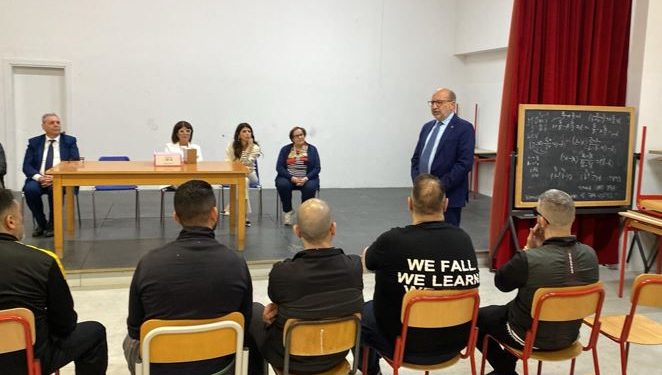 Screening oncologici in carcere, Latronico visita la Casa Circondariale di Melfi: “La salute è un diritto universale”