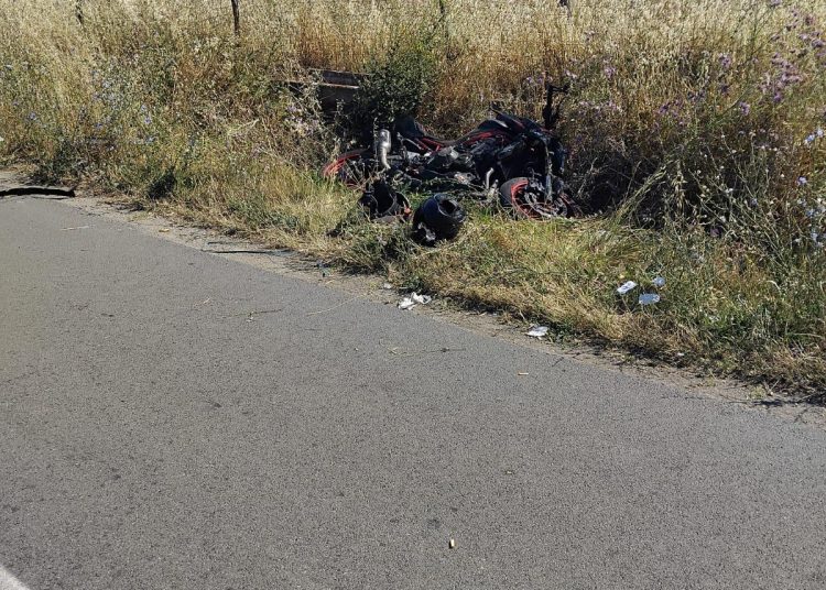 Scontro tra auto e moto a Eboli