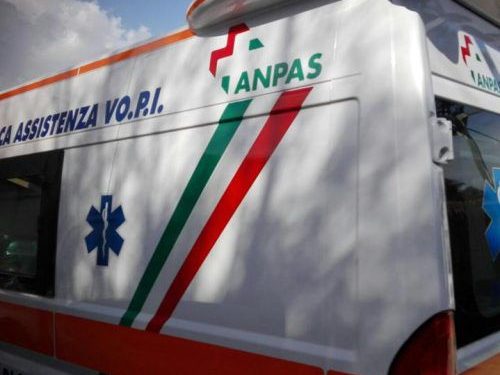 Picchia la compagna e si barrica in garage armato: terrore a Giffoni Valle Piana