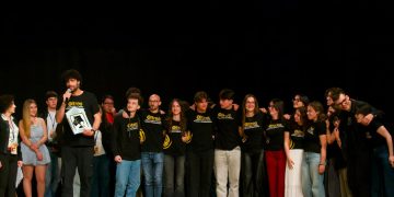 Il sipario cala sul Mythikòn: trionfa l’Antigone di Oltres Teatro