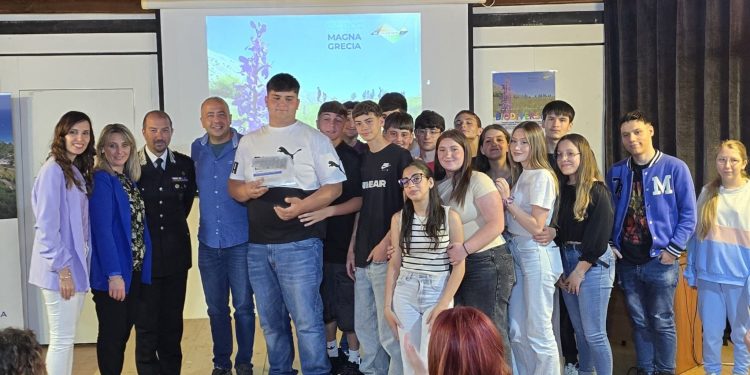 Premiato il progetto “Coltiviamo la Bio-Diversità” dell’Istituto per l’Agricoltura del “Cicerone” di Sala Consilina