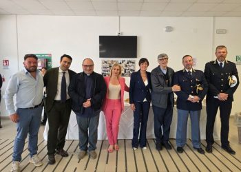 Gli studenti dell’IC “Sandro Penna” di Battipaglia incontrano don Maurizio Patriciello