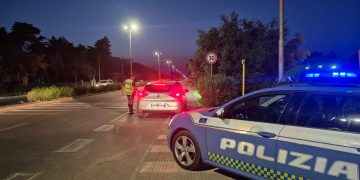 Matera, controlli della Polizia Stradale: dieci sanzioni per mancato uso delle cinture