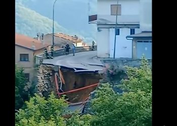 Sprofonda la strada a San Chirico Raparo: evacuate tre famiglie