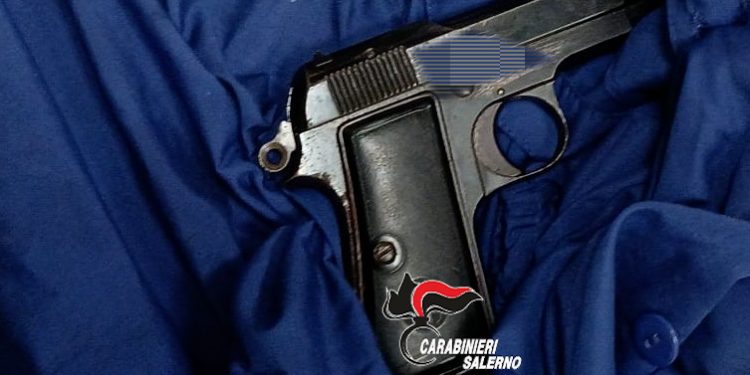 Droga e armi, tre arresti tra Salerno e San Mango Piemonte