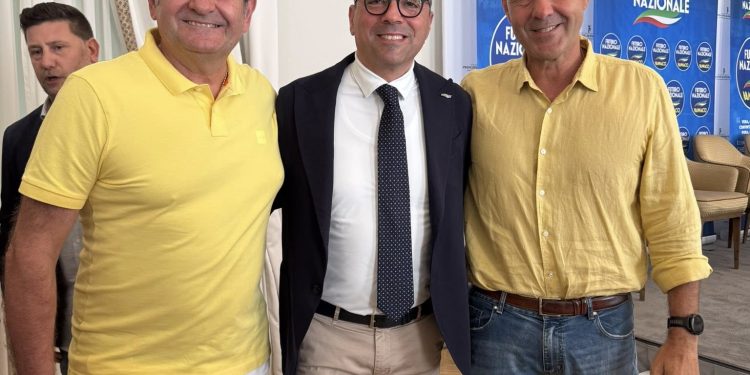 L’onorevole Pierro passa a “Futuro Nazionale”, il sindaco Palmieri rompe con “Forza Italia”