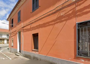 Case “popolari” non occupate a Roscigno e il piano contro lo spopolamento dell’amministrazione