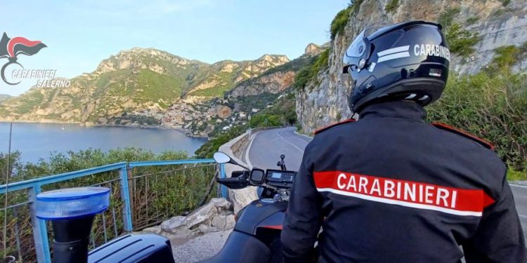 Amalfi, viola il divieto di avvicinamento all’ex compagna: arrestato dai Carabinieri