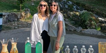 Le Grotte di Pertosa-Auletta si trasformano nel tempio del benessere: successo per il primo Wellness Party del Vallo di Diano