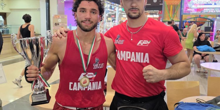 Donato de Angelis, pugile di Atena Lucana, nella rappresentativa campana. Ottimo il match a Eboli