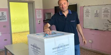 Angri, Alfonso Scoppa eletto sindaco al ballottaggio