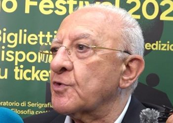 Universo Beach, De Luca: “L’unica strada è aprire un varco, salvo nuovi stop”