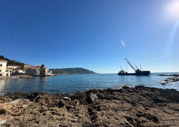 Castellabate, al via i lavori per il completamento del varco sommerso a Marina Piccola contro l’erosione costiera