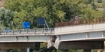 Il viadotto “Tiera” sarà demolito il 26 luglio. A settembre ritorna la circolazione ferroviaria