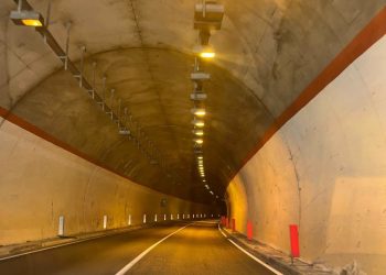 E luce fu (finalmente) luce nelle gallerie di Caggiano. Conclusi i lavori del ponte Murge Cappello