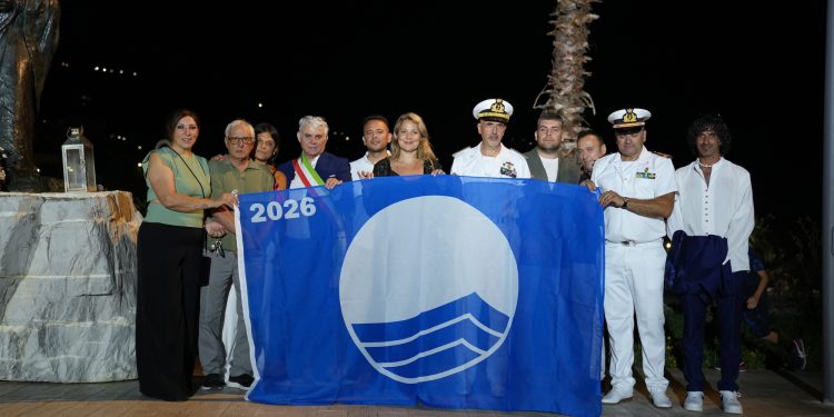 Camerota inaugura il nuovo porto turistico: una serata di festa per la comunità e uno sguardo al futuro