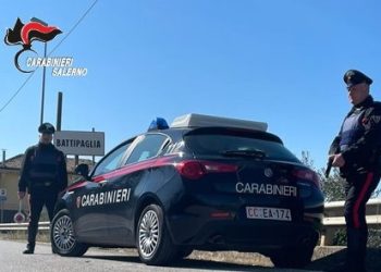 Non rispetta l’allontanamento dalla casa familiare: arrestato un 47enne a Montecorvino Rovella