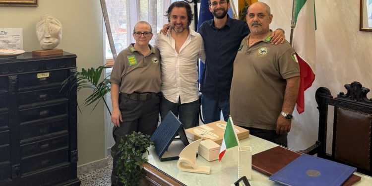 A Sicignano degli Alburni protocollo tra il Comune e la Guardia Agroforestale Italiana per tutela ambientale e benessere animale