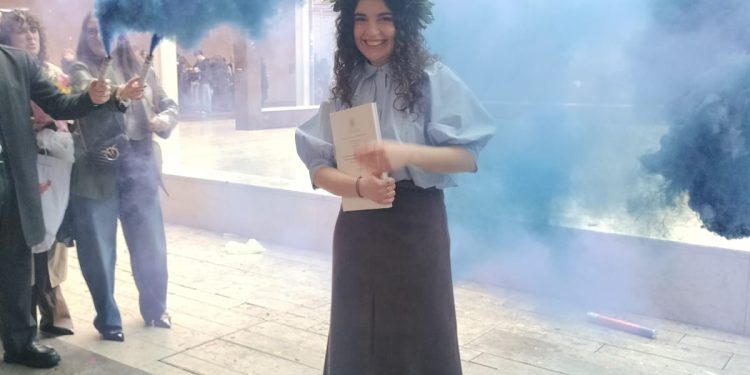 Una tesi di laurea sui dialetti del Vallo di Diano e sulla “lingua” usata a Polla: la scelta (vincente) di Laura d’Amico