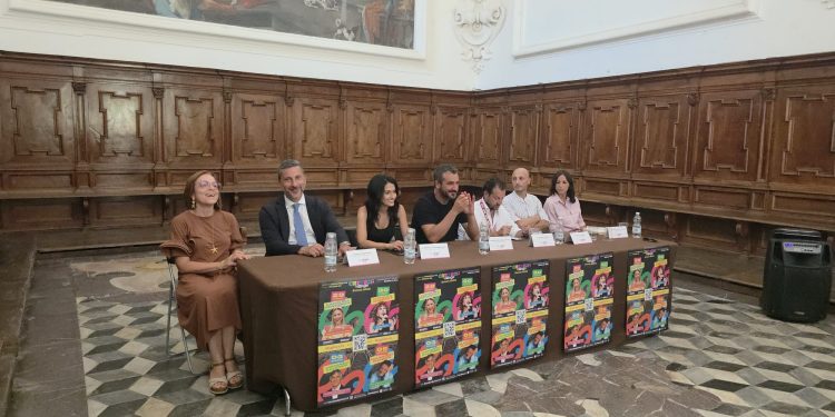 Il Certosa Village alza il sipario: presentato il cartellone degli spettacoli in programma a Padula