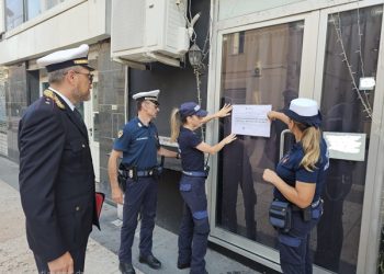 Risse, droga e spettacoli senza autorizzazioni: sospese le licenze di due locali a Campagna e Battipaglia