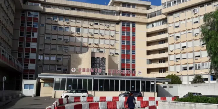 Giovane potentino aggredito in una discoteca a Gallipoli