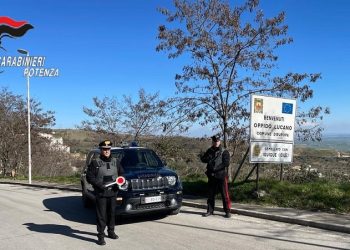 Tentano di assaltare il bancomat della BCC Appulo-Lucana ad Oppido Lucano,: ladri messi in fuga dall’arrivo dei Carabinieri