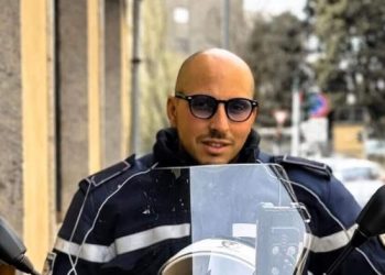 Sala Consilina, un minuto di silenzio per l’agente Francesco Imprezzabile: il tributo della Polizia Locale