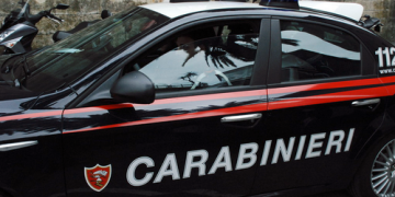 Arrestato 22enne di Nola: hashish, 425 euro e un coltello da macellaio nascosti sulla moto