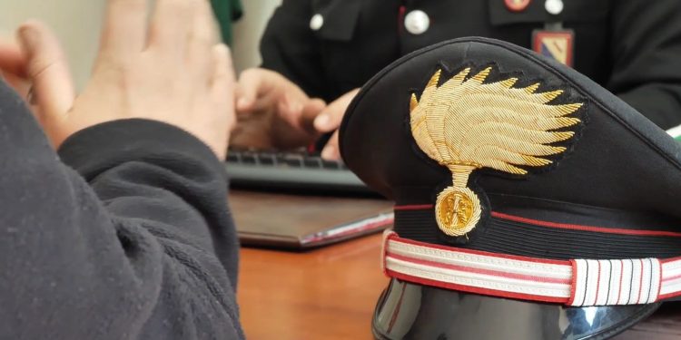 Avellino. Acquista scarpe online ma viene truffata. Denunciato un 44enne