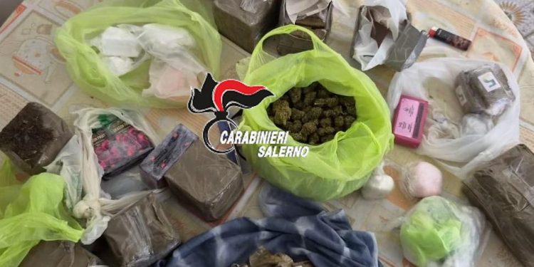 Maxi operazione antidroga tra Capaccio Paestum ed Eboli: arrestati un 38enne e una 24enne