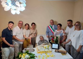 Polla festeggia nonna Francesca: 100 anni