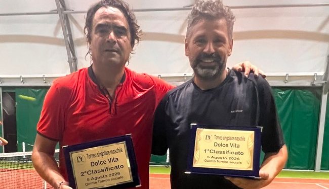 Quattro tennisti di Polla nella top four del torneo di Sala Consilina. Vince Grottola su Trezza