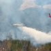 San Chirico Nuovo, incendio di macchia mediterranea a Creta Rossa: in azione vigili del fuoco e mezzi aerei