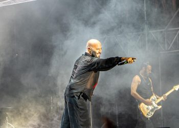 Negramaro, una notte di musica e di emozioni all’Arena dei Cedri: “Il Sud è il motore del mondo”