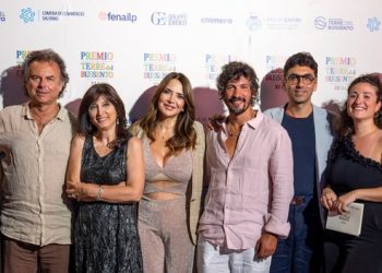 Premio Terre del Bussento, si chiude l’undicesima edizione: tre serate di spettacolo, cultura e grandi protagonisti
