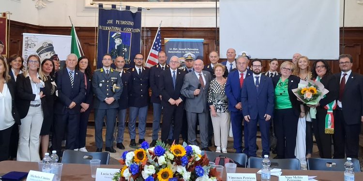 Padula. La memoria di Joe Petrosino torna a parlare al presente. Nella Certosa il premio a chi combatte le mafie