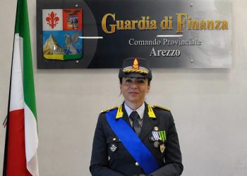 Arriva da Palomonte la prima donna comandante provinciale della Guardia di Finanza