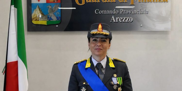 Arriva da Palomonte la prima donna comandante provinciale della Guardia di Finanza