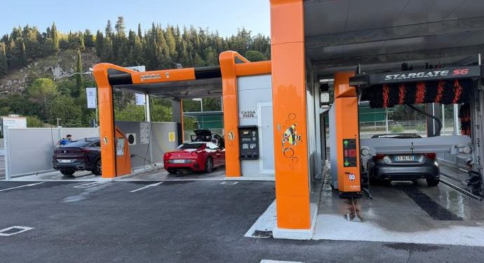 Cassiopea Car Wash di Sant’Arsenio: l’autolavaggio aperto 24 ore su 24: