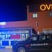 Rapina nella gioielleria del centro commerciale di Melfi: vetri infranti e fuga con il bottino