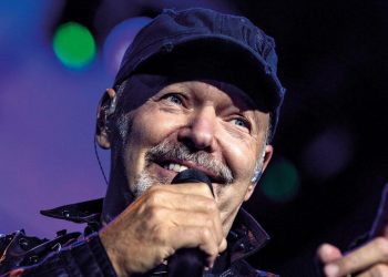 A Vasco Rossi il Dottorato di ricerca honoris causa in Comunicazione di Unisa