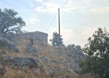 Il Santuario del Crocifisso di San Pietro al Tanagro è salvo dalle fiamme